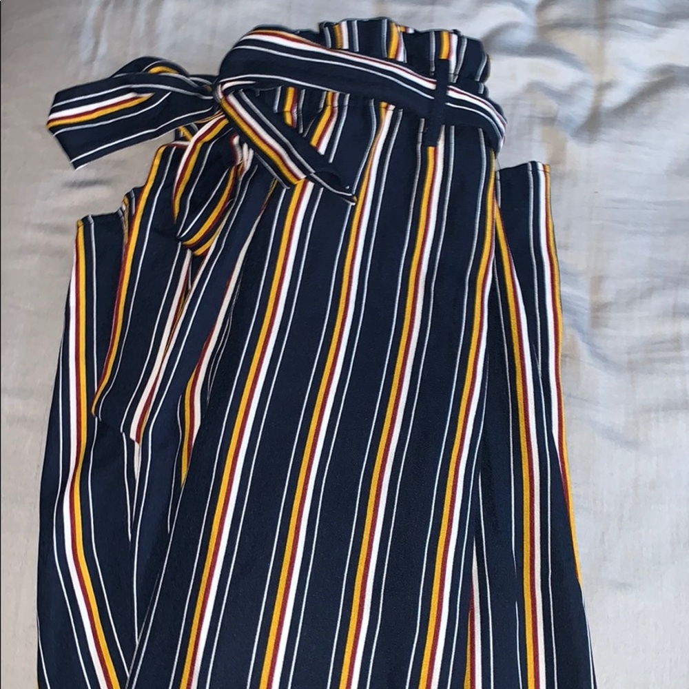 🧚🏼‍♀️ flowly striped pants